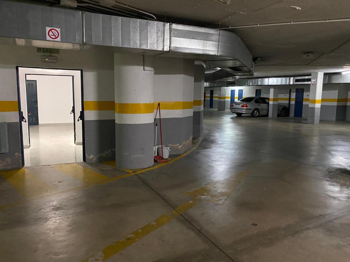 Acogedor Piso Con Parking Santa Justa Apartment Севиля Екстериор снимка