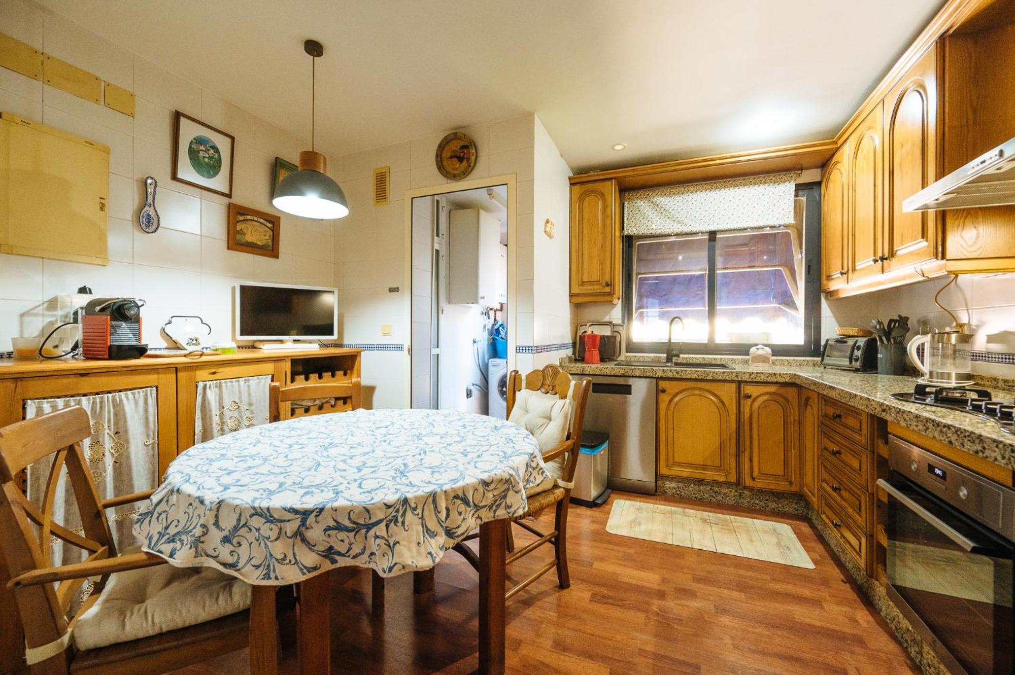 Acogedor Piso Con Parking Santa Justa Apartment Севиля Екстериор снимка