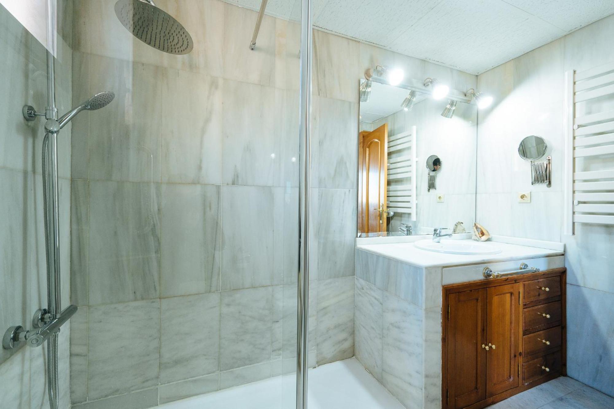 Acogedor Piso Con Parking Santa Justa Apartment Севиля Екстериор снимка
